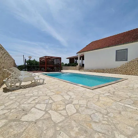 House Da & Do * Pakoštane