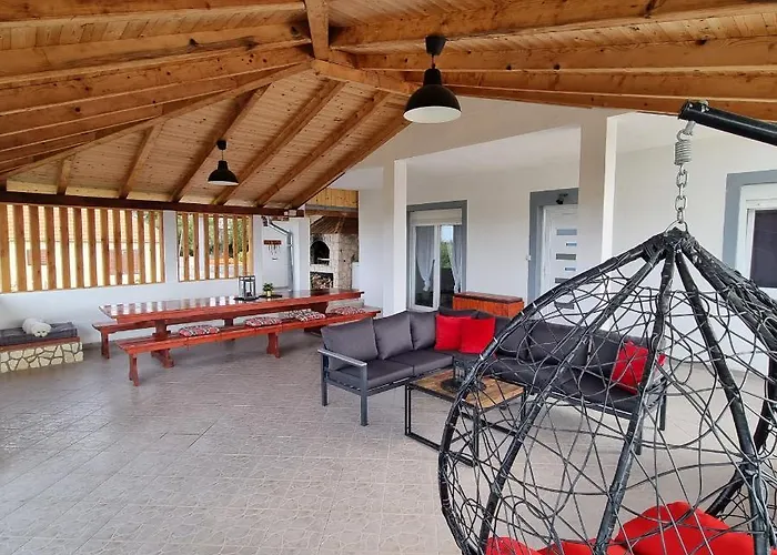 Semesterbostad House Da & Do *