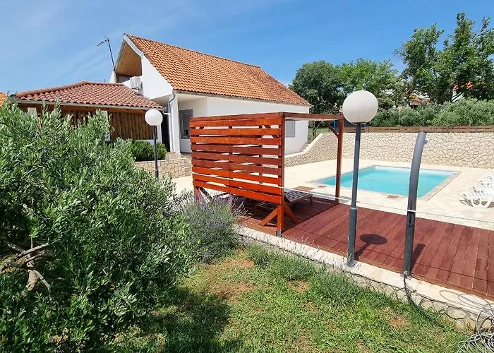 Dom wakacyjny House Da & Do